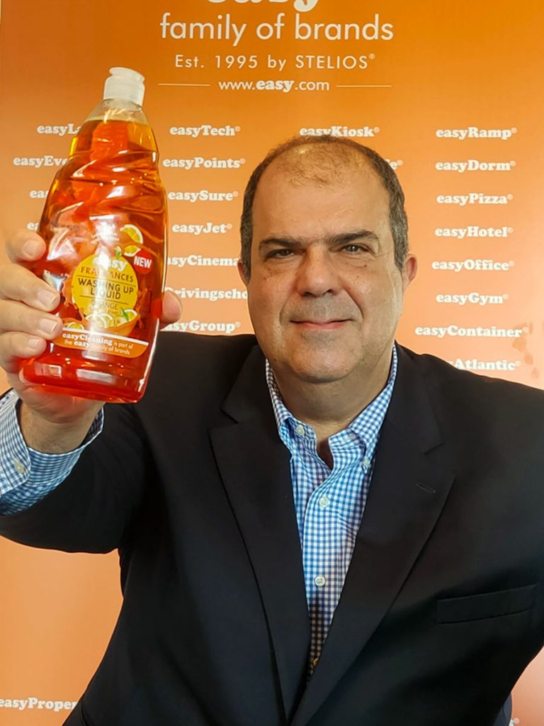 Stelios with easyCleaning Product